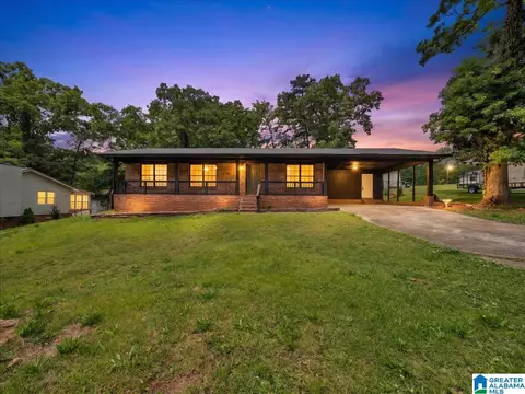 5820 Lecroy Ave, Anniston, AL 36206