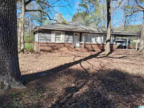 136 Lake Dr, Birmingham, AL 35215