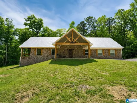 61 Robbins Rd, Hayden, AL 35079