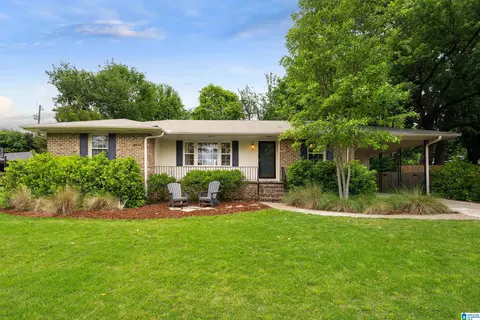 1844 Laurel Rd, Vestavia Hills, AL 35216