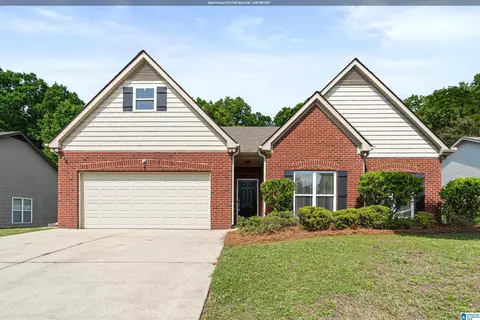 6176 Edgefield Ln, Pinson, AL 35126
