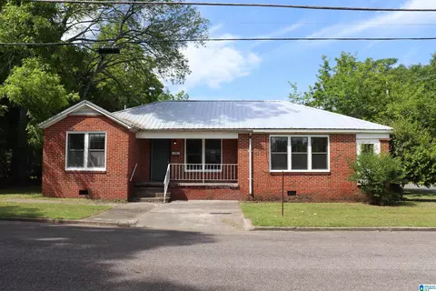 801 Nuckolls St, Gadsden, AL 35903