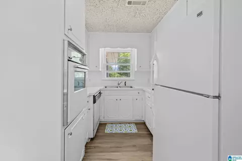 Kitchen - 10872 County Road 50, Clanton, AL 35045 photo 3 of 3