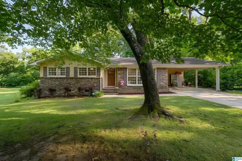409 Paramount Ln, Hoover, AL 35226