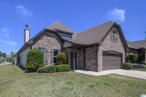 1001 Medinah Dr, Calera, AL 35040