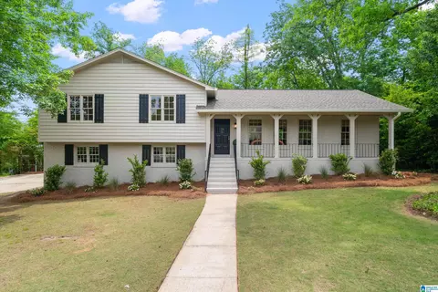 1049 Shades Ave, Hoover, AL 35226