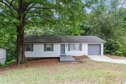 2716 NE 7th Pl NE, Center Point, AL 35215