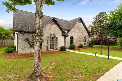 2134 Russet Meadows Ln, Birmingham, AL 35244