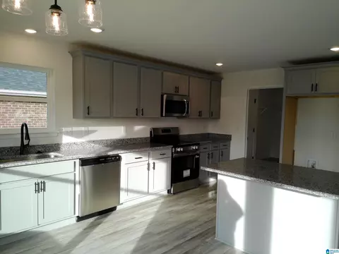 Kitchen - 347 Union Loop, Montevallo, AL 35115 photo 3 of 7
