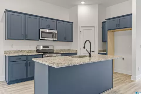 Kitchen - 343 Union Loop, Montevallo, AL 35115 photo 1 of 2