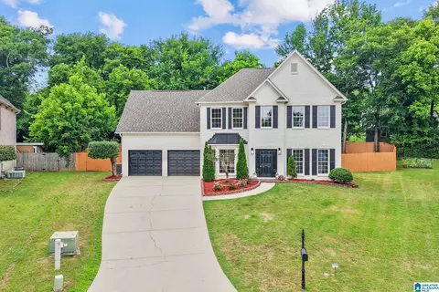 636 Bluff Park Rd, Hoover, AL 35226