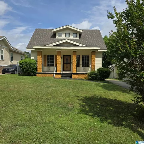 230 Lamplighter Ln, Birmingham, AL 35214