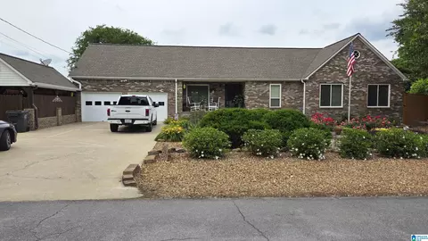 413 Glenport Ave, Glencoe, AL 35905