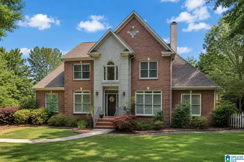 325 Arrowhead Ln, Indian Springs Village, AL 35124