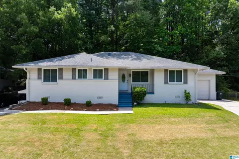 1529 Cresthill Rd, Birmingham, AL 35213