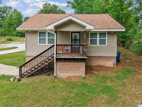 1714 Odens Mill Rd, Sylacauga, AL 35151