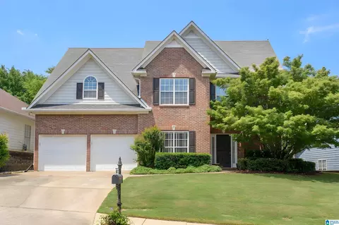 2517 Mountain Cv, Hoover, AL 35226