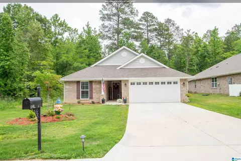 148 Pure Leaf Dr, Wilsonville, AL 35186