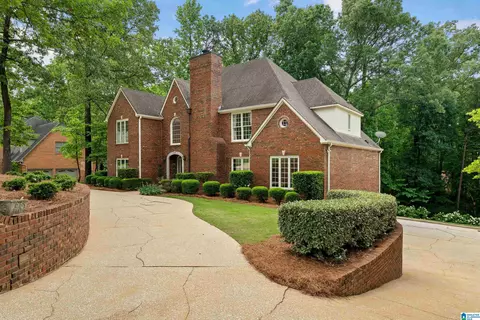 2324 Country Ridge Dr, Vestavia, AL 35243