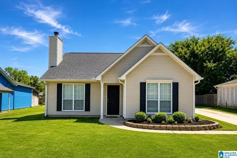 524 Buck Creek Ln, Alabaster, AL 35007
