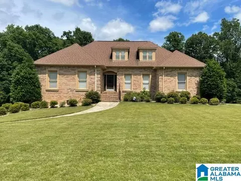 5337 Pineneedle Dr, Gardendale, AL 35071