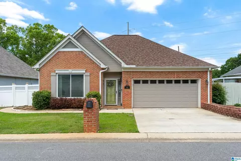 4010 Saddle Run Cir, Pelham, AL 35124