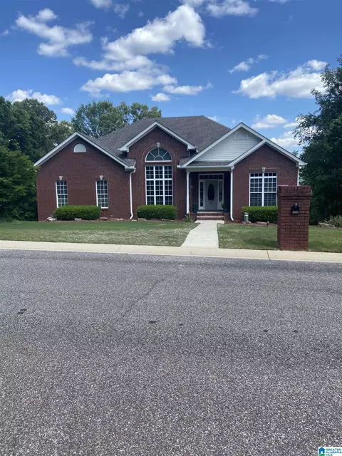 80 Ridgewood Ln, Odenville, AL 35120