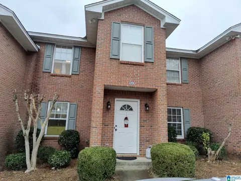 1477 N Donahue #504, Auburn, AL 36830