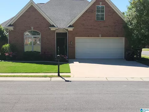 4651 Highgrove Dr, Bessemer, AL 35022