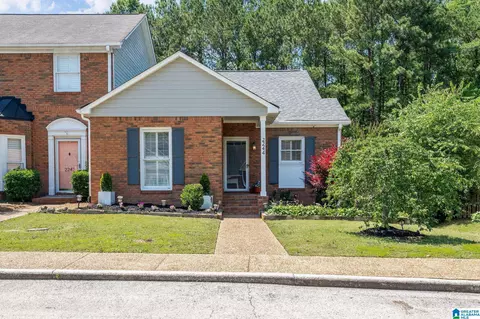 2244 Ascot Ln, Vestavia Hills, AL 35216