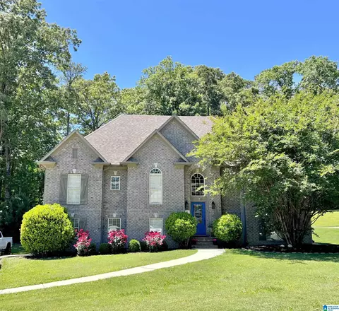 1013 Creel Dr, Moody, AL 35004