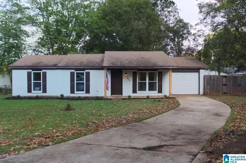 3906 Oak Glen Trce SW, Huntsville, AL 35805