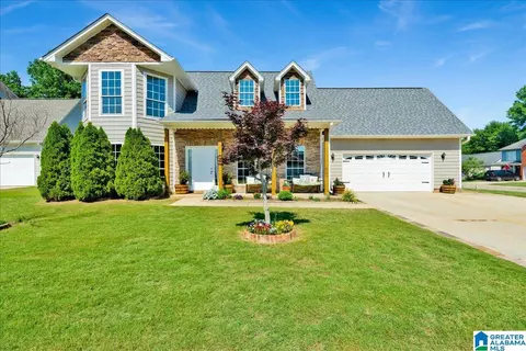 100 Victoria Sta, Maylene, AL 35114