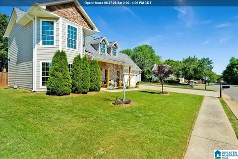 100 Victoria Sta, Maylene, AL 35114