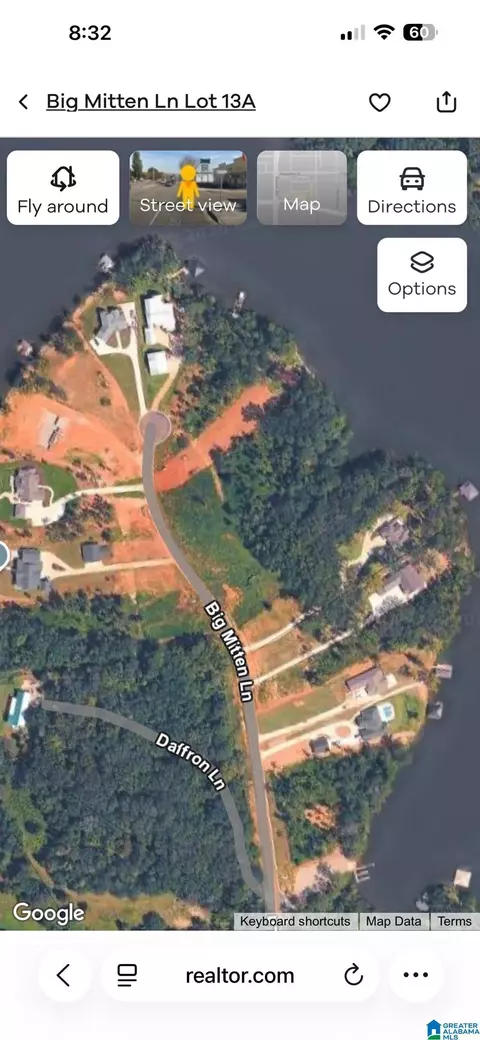 300 Big Mitten Ln #19, Talladega, AL 35160