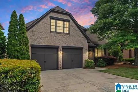 2321 Overlook Crst, Vestavia Hills, AL 35226