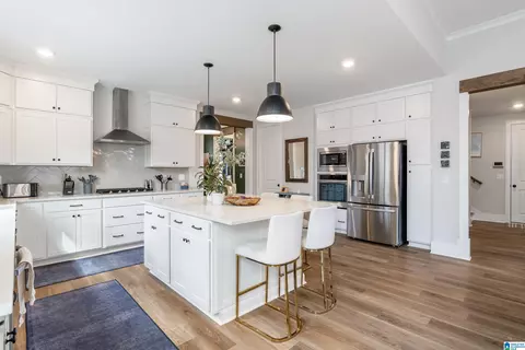 1036 Clifton Rd, Hoover, AL 35244