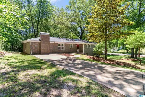 1123 5th Ave NW, Alabaster, AL 35007