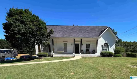 7205 Roper Tunnel Rd, Trussville, AL 35173