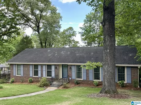 3268 Brashford Rd, Vestavia Hills, AL 35216