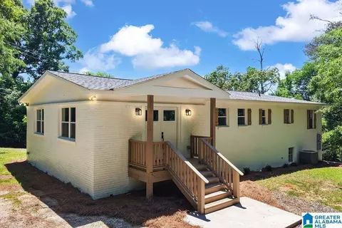 3969 Bearden Dr, Vestavia, AL 35243