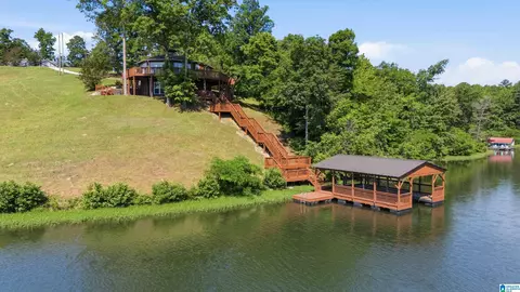 1595 Overlook Pt, Warrior, AL 35180