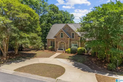 1716 Southpointe Dr, Hoover, AL 35244 | MLS# 21453136 | 58 Photos - Movoto