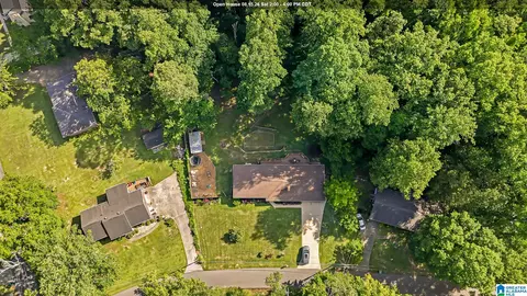 909 10th Pl, Pleasant Grove, AL 35127