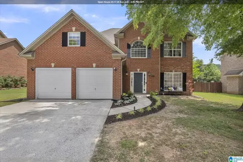 565 Forest Lakes Dr, Sterrett, AL 35147