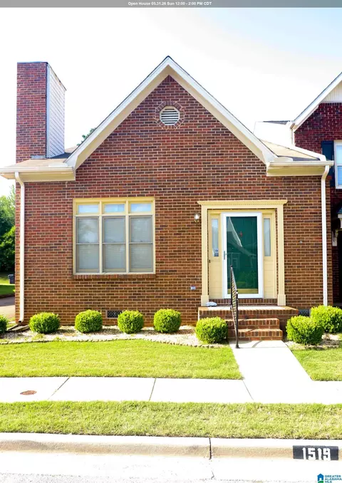 1519 Cambridge Pl, Anniston, AL 36207
