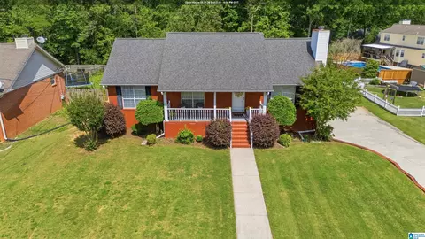 9605 Kourtny Way, Warrior, AL 35180