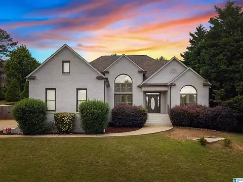 8516 Highlands Trce, Trussville, AL 35173