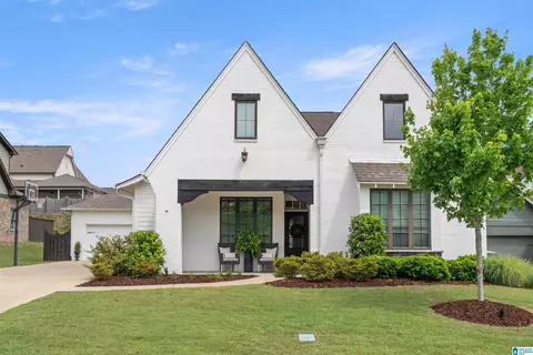5961 Clubhouse Dr, Trussville, AL 35173