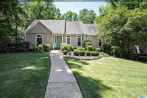 2813 Berkeley Dr, Birmingham, AL 35242